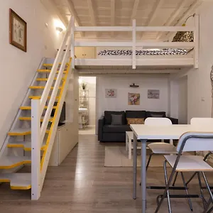 a-due-passi-da-spietro-e-castel-santangelo-loft-gianicolo.it-romehotels.com/